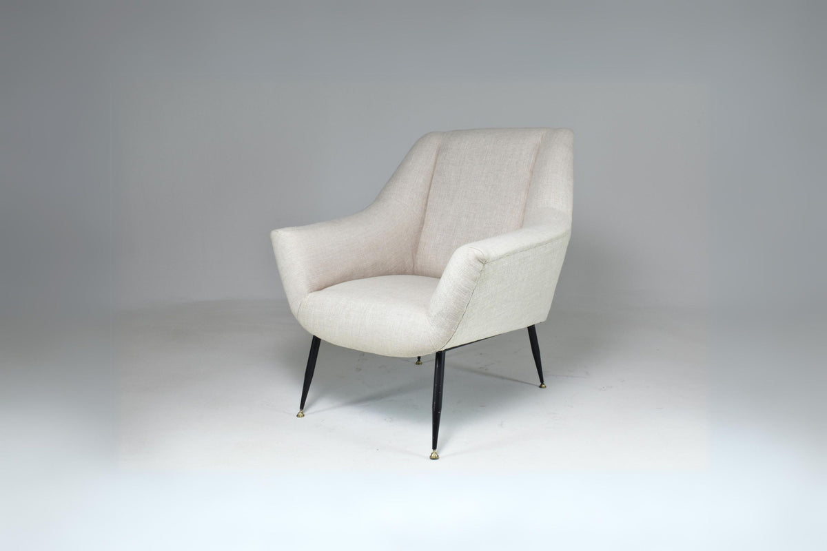 Fauteuil restauré moderne du milieu du siècle des années 1950