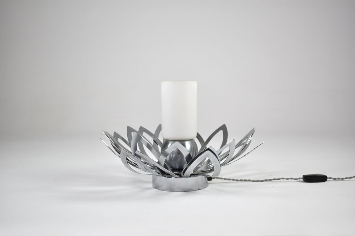 Lampe Fleur en Inox Années 70 par Jacqueline Trocmé