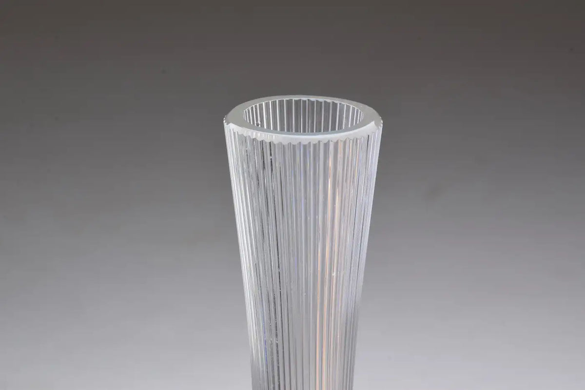 Vase en verre transparent par Daum, France, années 1970