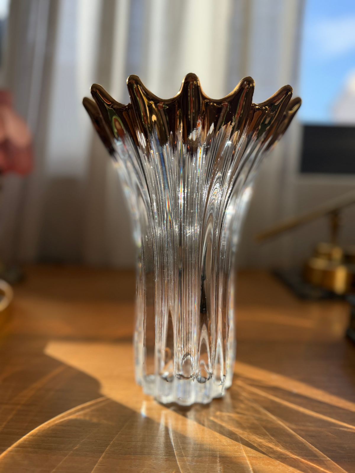 Vase en cristal à bordure couronnée, Europe, années 1960-1970