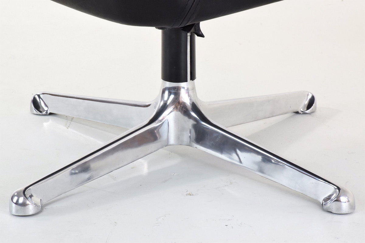 Executive Office Chair by Osvaldo Borsani for Tecno, Italy, 1960's - Spirit Gallery 
