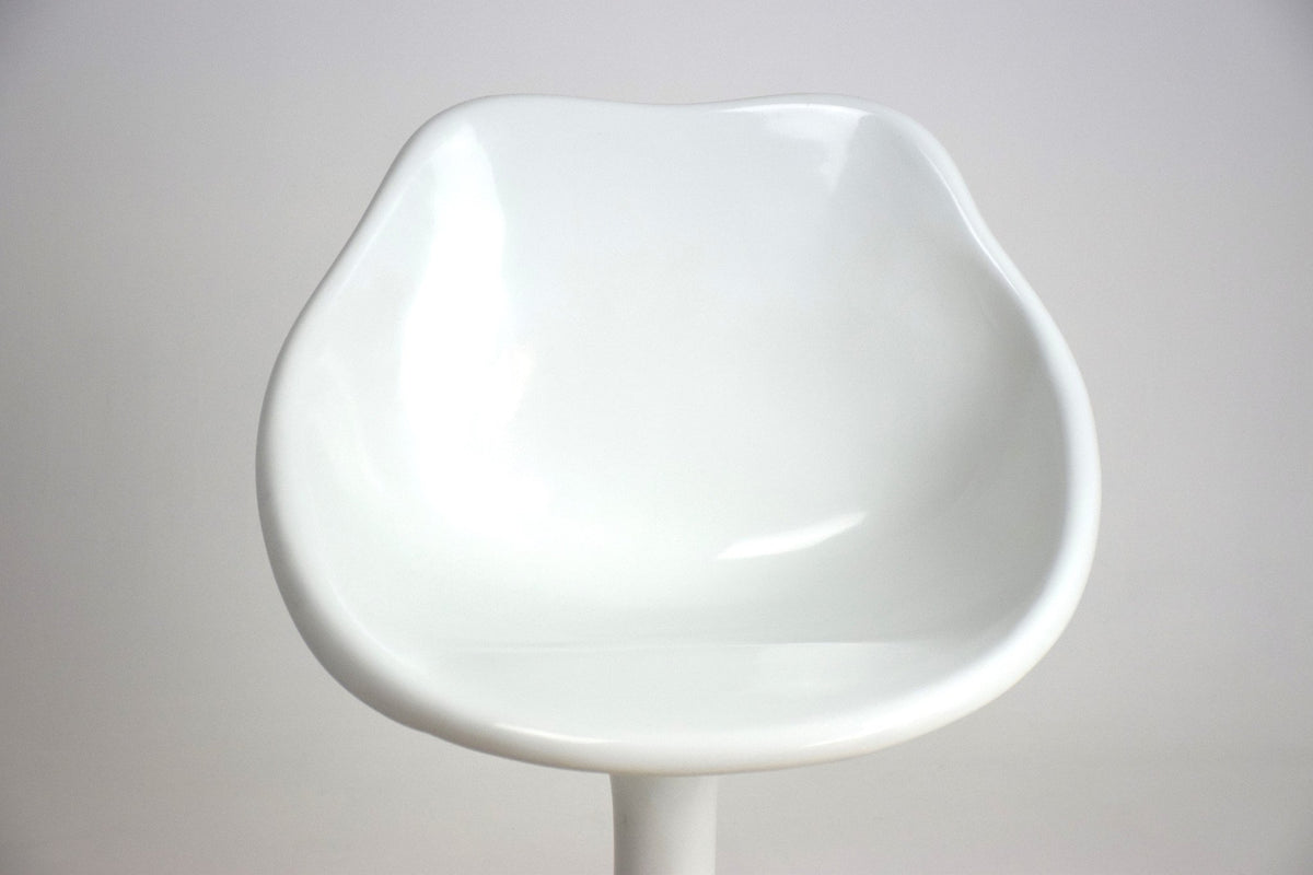 Unique White Fiberglass Space Age Chair, 1970's - Spirit Gallery 